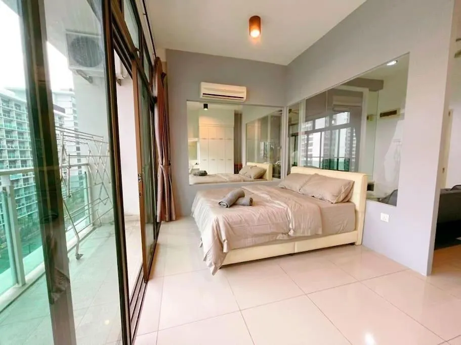 Mount Austin #Palazio A2 Pool View 1-2Pax #Mspro Apartment Johor Bahru 0*,